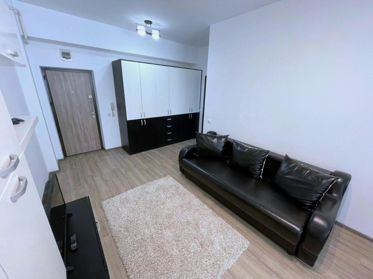 Taste Of Iasi - Two Room Apartment - Central - Sunset Touch Esterno foto